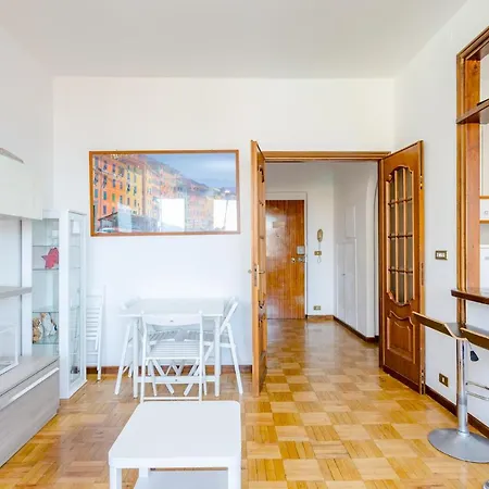 Altido Apt For 3, With Terrace, Near Beach In