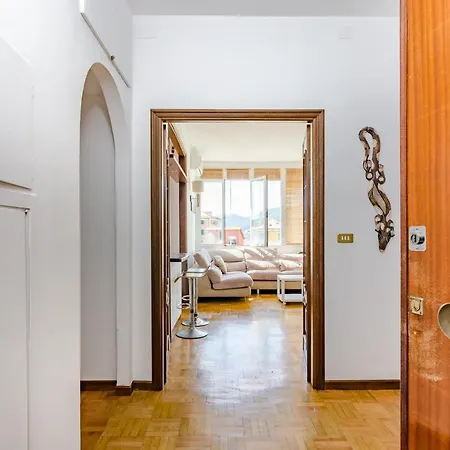 Altido Apt For 3, With Terrace, Near Beach In Διαμέρισμα *