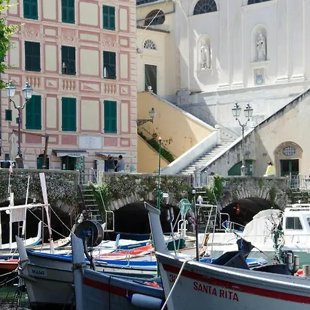 Διαμέρισμα Altido Apt For 3, With Terrace, Near Beach In