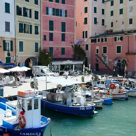 Apartman Altido Apt For 3, With Terrace, Near Beach In