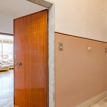 Altido Apt For 3, With Terrace, Near Beach In Camogli