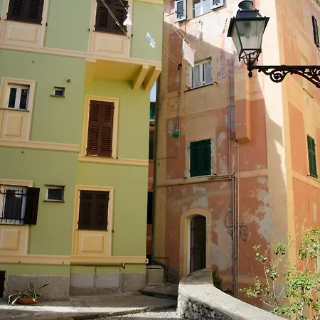 Altido Apt For 3, With Terrace, Near Beach In Apartman *